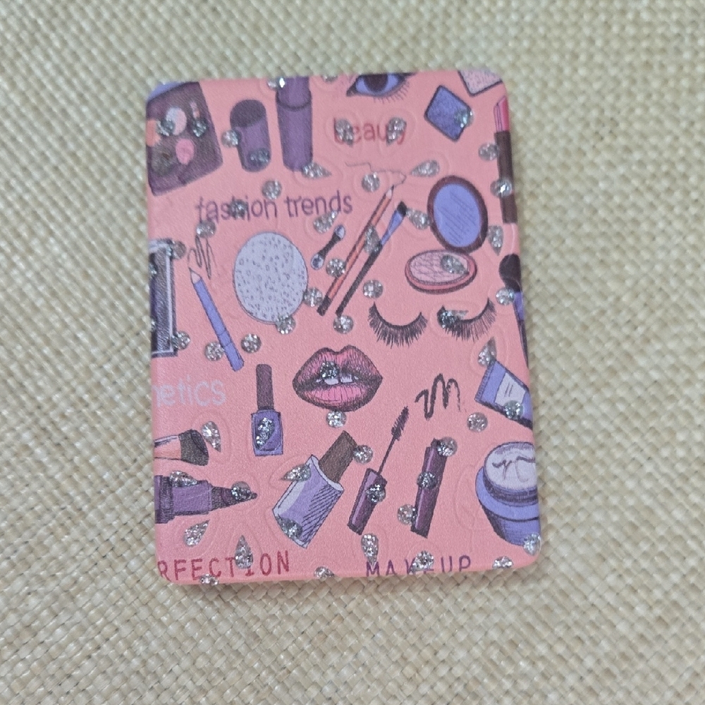 Compact Mirror - Picture 3 of 3